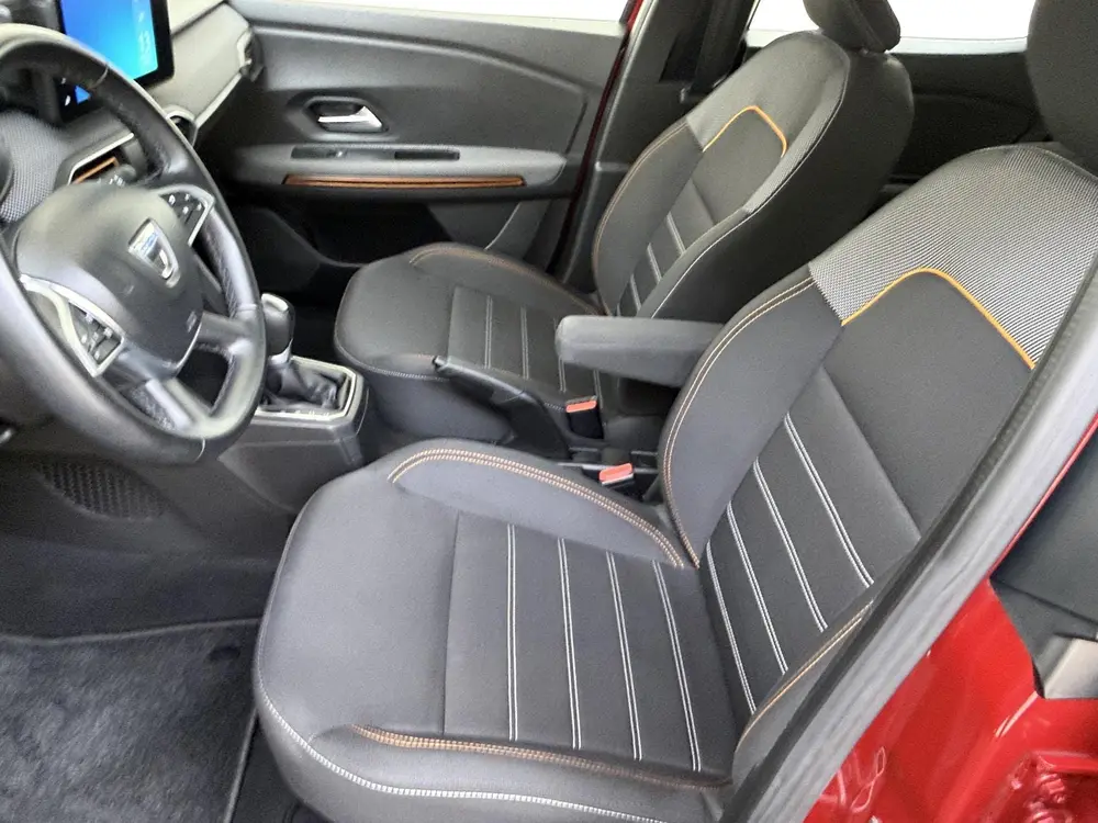 Dacia Sandero 1.0 TCe 90 Expression uit 2022, foto 15