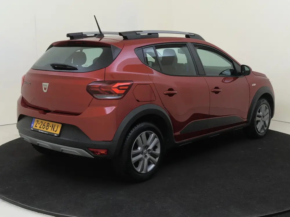 Dacia Sandero 1.0 TCe 90 Expression uit 2022, foto 4