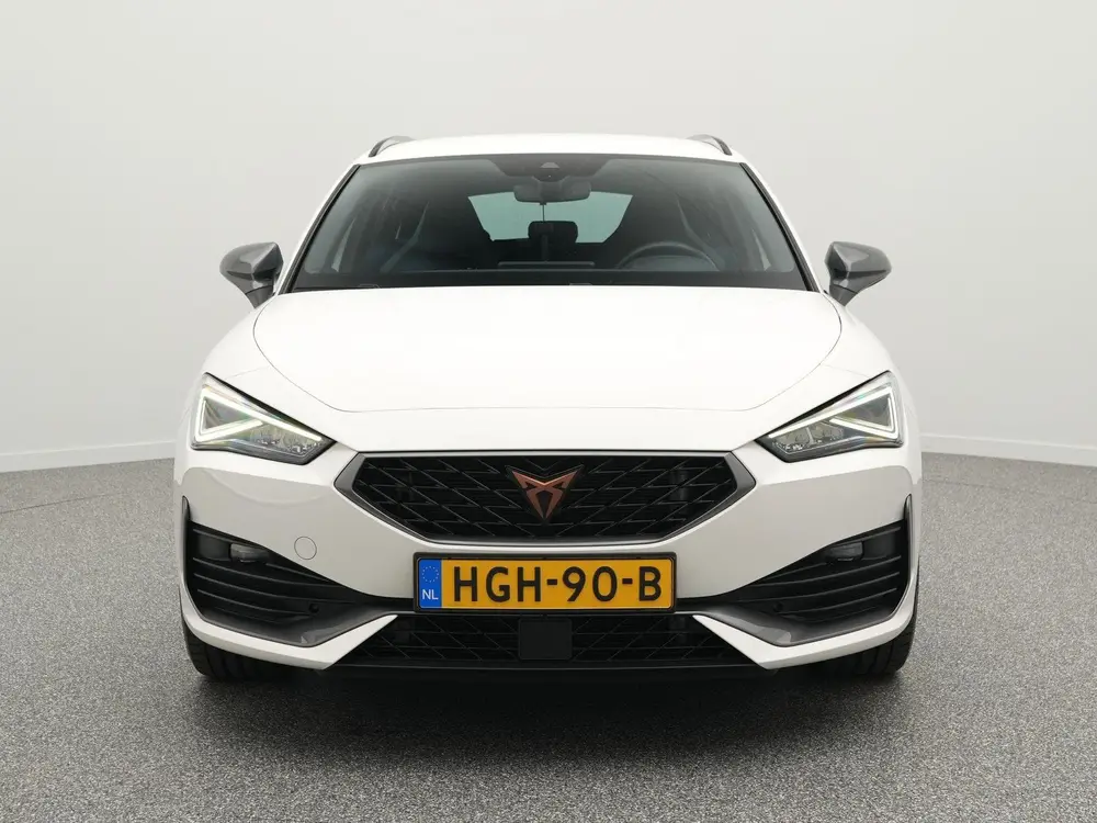 Cupra Leon 1.4 e-Hybrid 245pk VZ uit 2022, foto 4