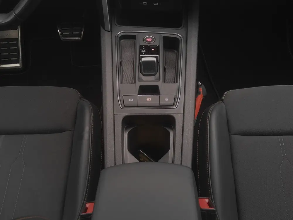 Cupra Leon 1.4 e-Hybrid 245pk VZ uit 2022, foto 9