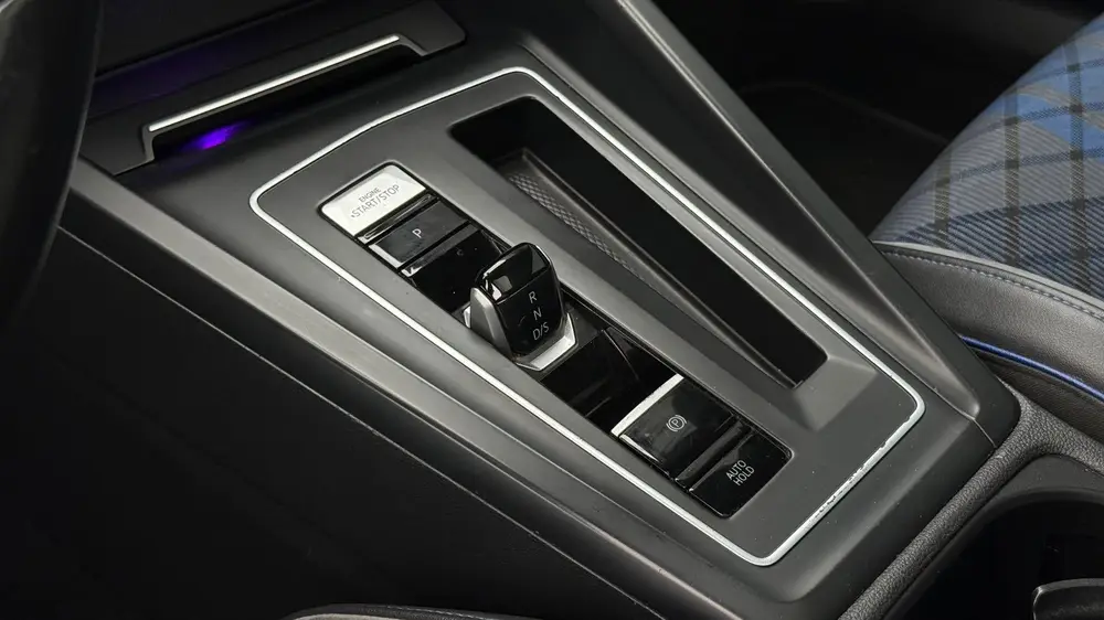 Volkswagen Golf 2.0 TSI R 4Motion | Pano | IQ Light | Camera uit 2021, foto 16