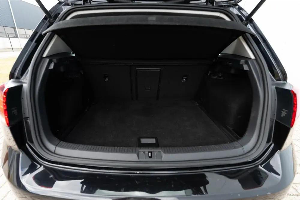 Volkswagen Golf VII Golf 1.0 TSI Comfortline Business 2019 Zwart uit 2019, foto 18