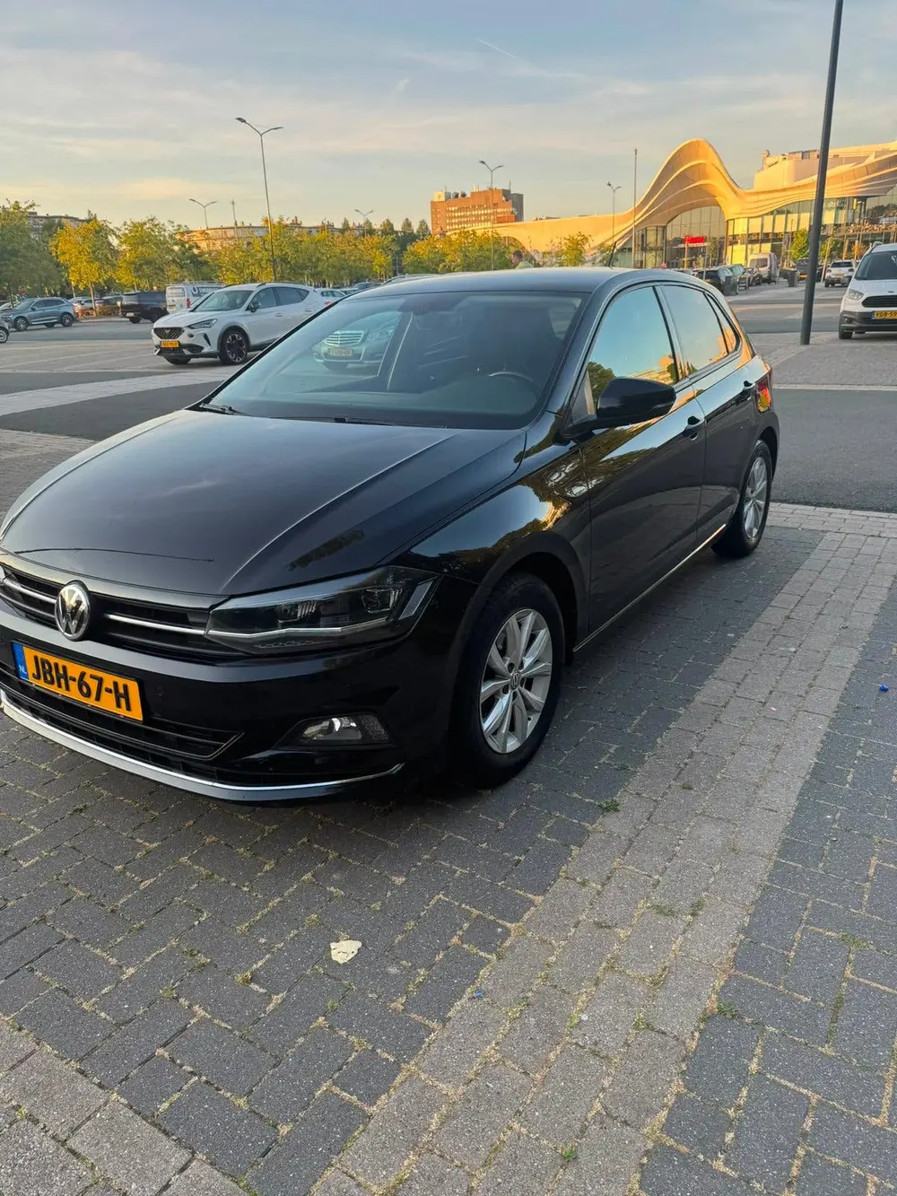 Volkswagen Polo 1.0 TSI 116pk 7-DSG 2019 Zwart VOL! uit 2019