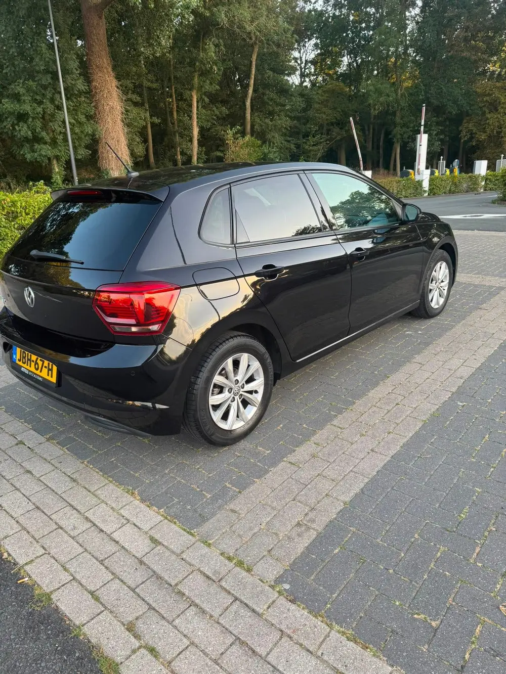 Volkswagen Polo 1.0 TSI 116pk 7-DSG 2019 Zwart VOL! uit 2019, foto 6