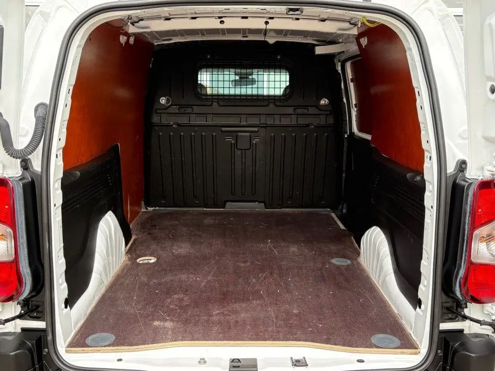 Citroën Berlingo Citroen BERLINGO CLUB XL 1.5 BlueHDI 99PK uit 2022, foto 10