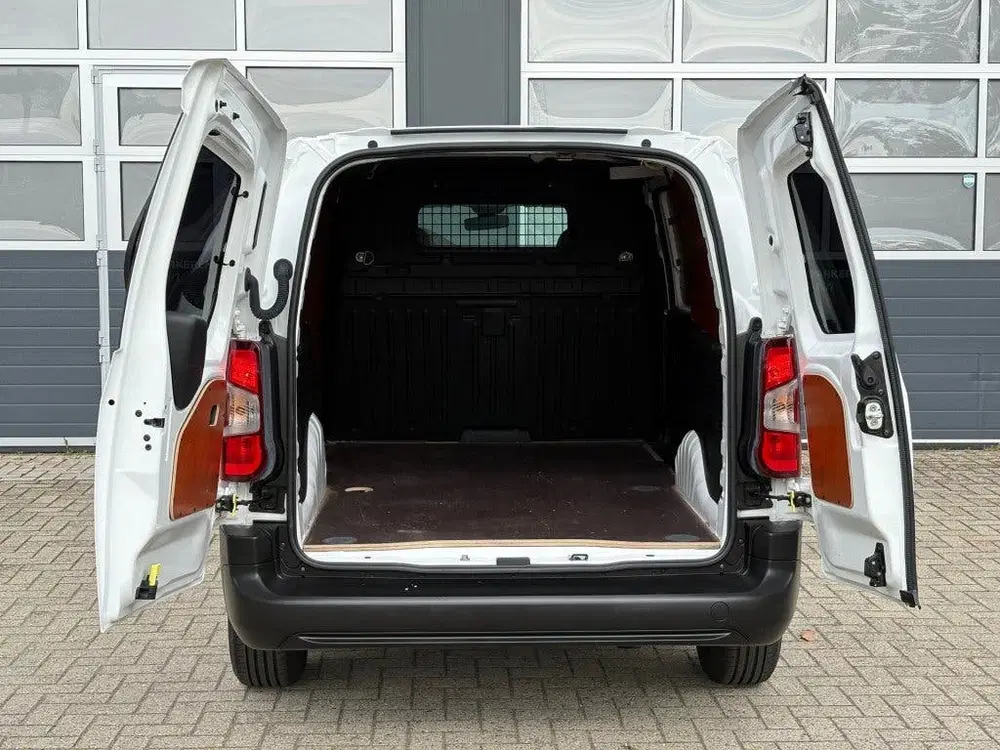 Citroën Berlingo Citroen BERLINGO CLUB XL 1.5 BlueHDI 99PK uit 2022, foto 9
