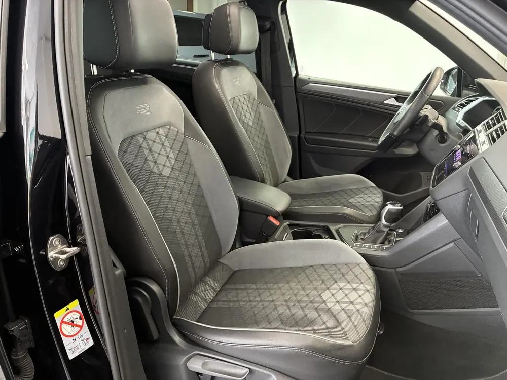 Volkswagen Tiguan 1.4 TSI eHybrid R-Line Black Style | 100% uit 2023, foto 16