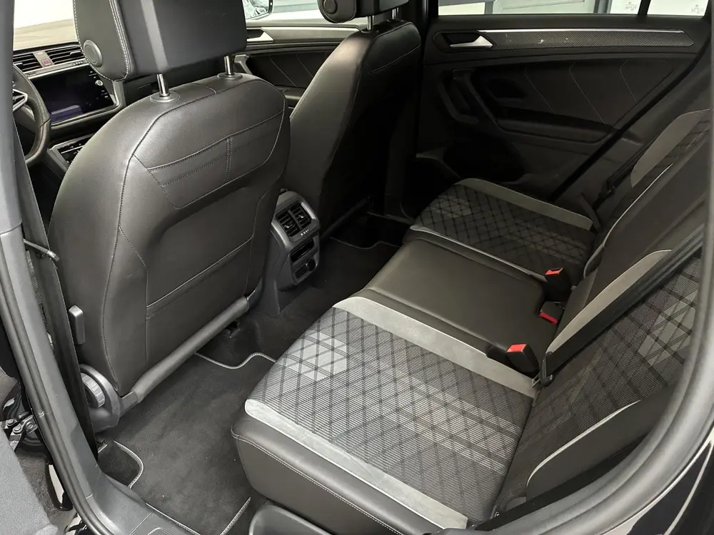 Volkswagen Tiguan 1.4 TSI eHybrid R-Line Black Style | 100% uit 2023, foto 20