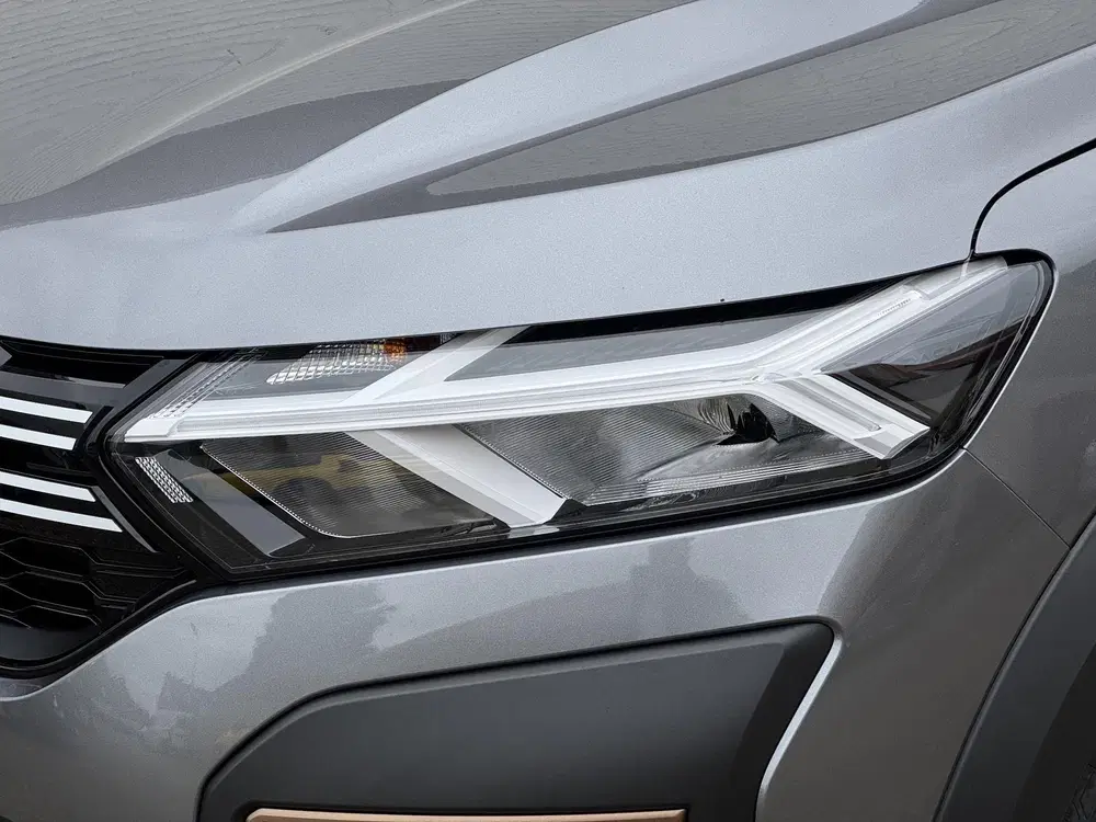 Dacia Sandero 1.0 TCe 110 Extreme uit 2025, foto 6