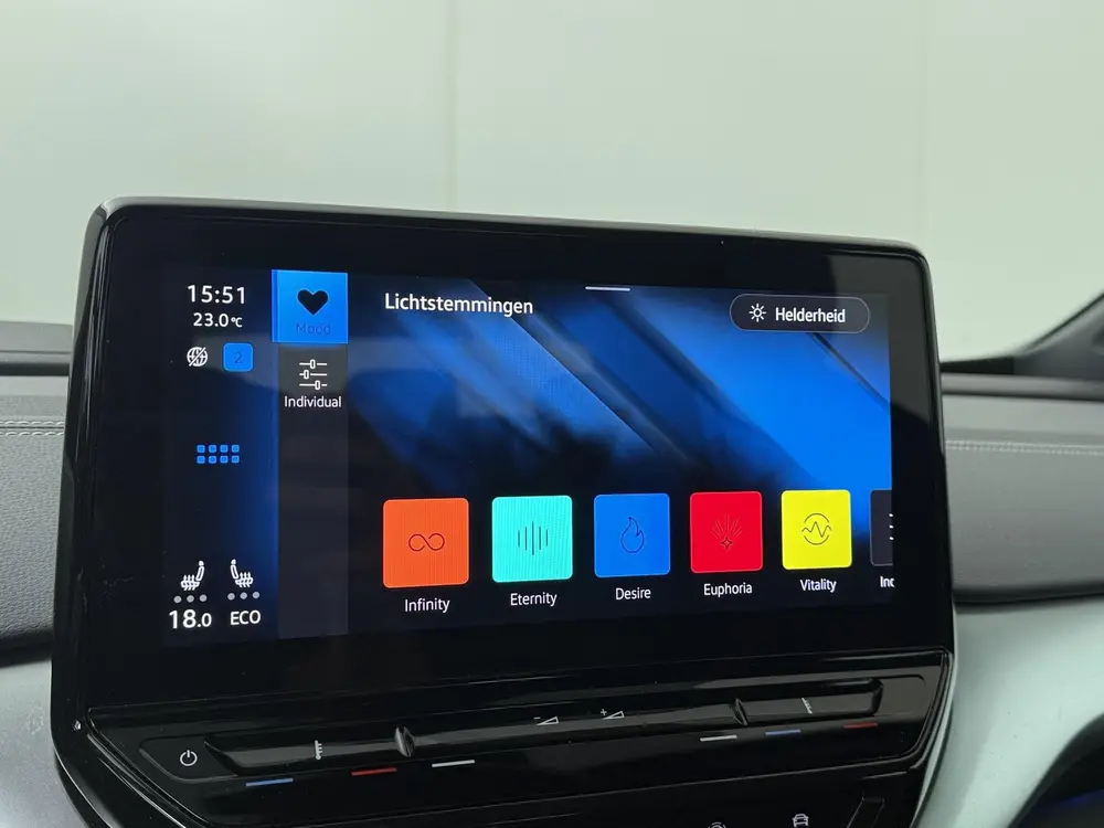 Volkswagen ID.4 Pro 77 kWh | 204 PK | SoH 95% | Adaptive Cru uit 2023, foto 19