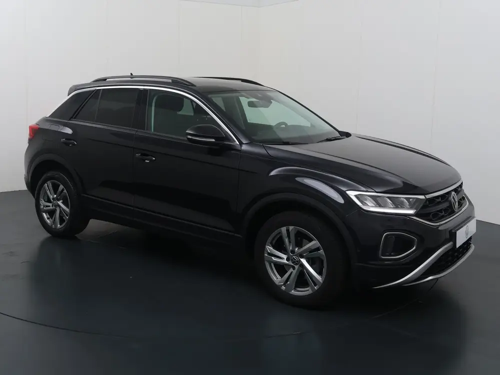 Volkswagen T-Roc 1.0 TSI Life | 110 PK | Trekhaak | Adaptive uit 2022, foto 3