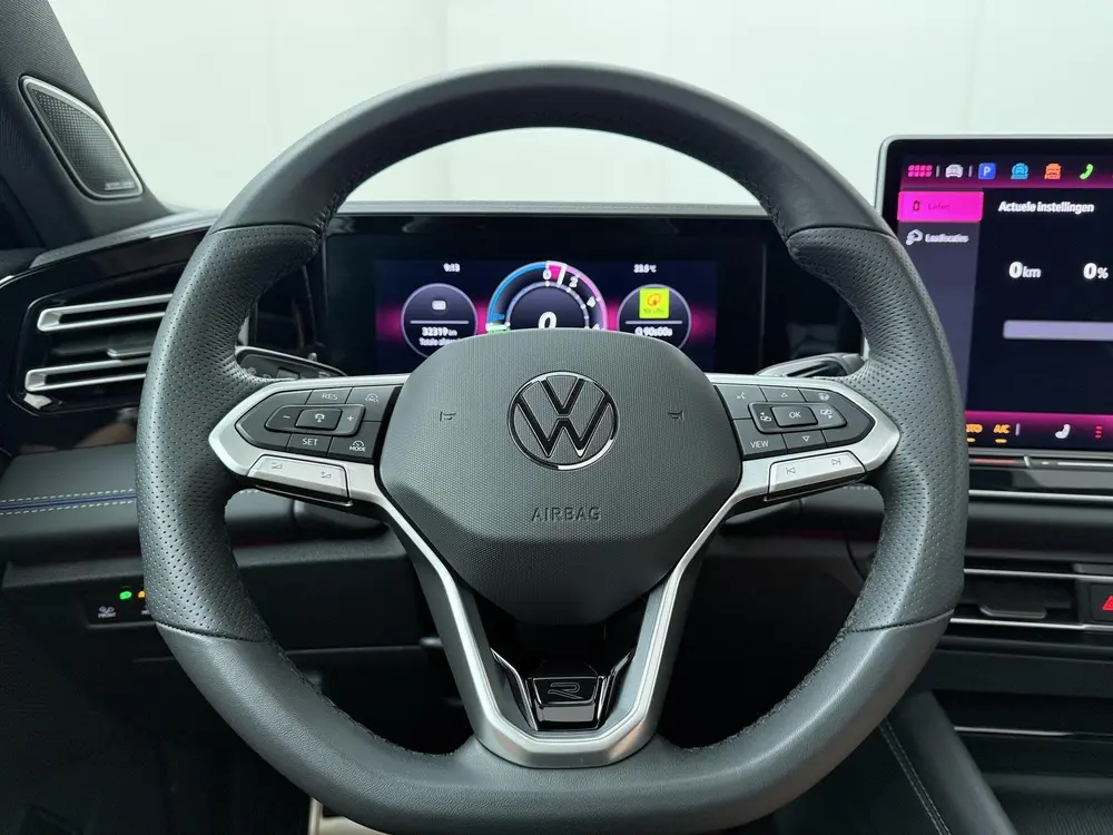 Volkswagen Tiguan 1.5 eHybrid R-Line Edition | 204 PK | SoH uit 2025, foto 8