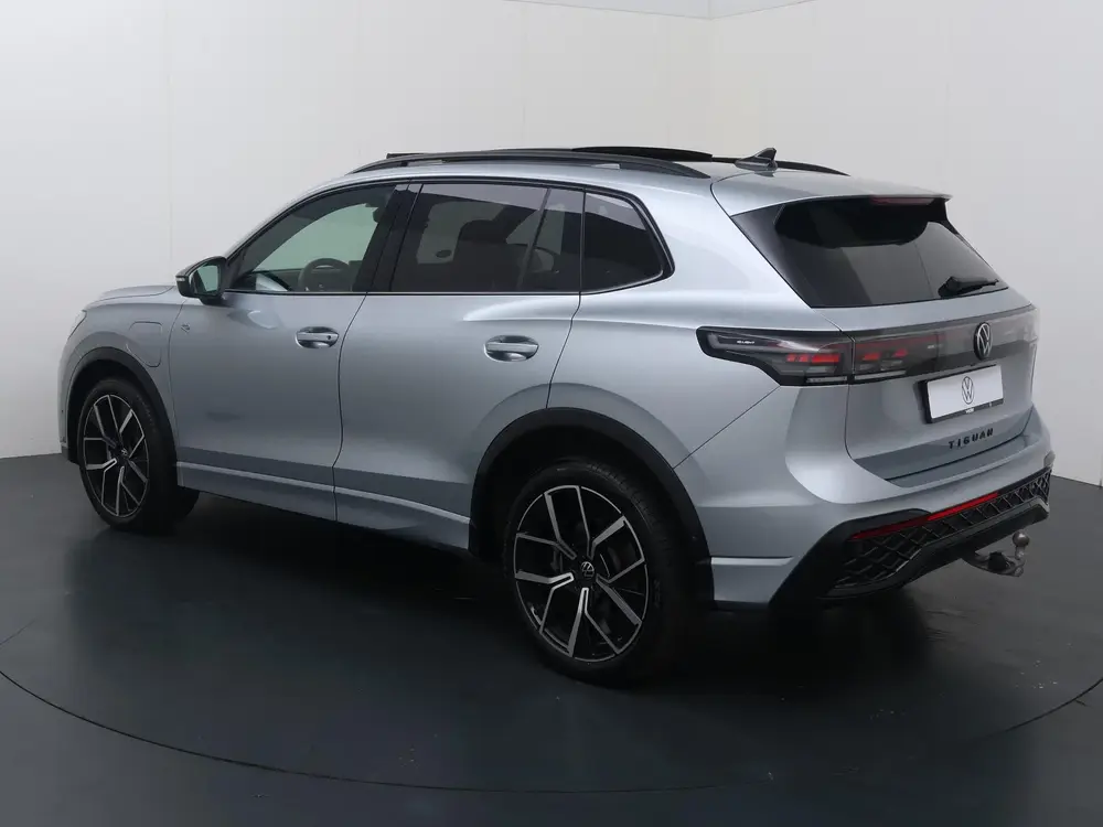 Volkswagen Tiguan 1.5 eHybrid R-Line Edition | 272 PK | SoH uit 2025, foto 4