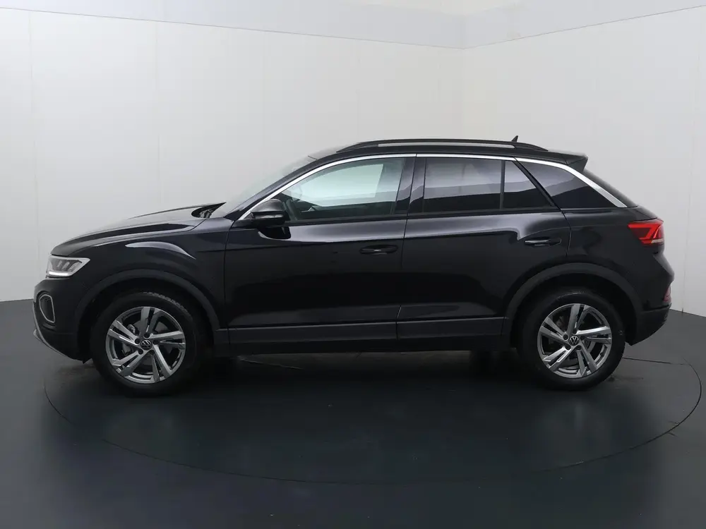 Volkswagen T-Roc 1.5 TSI Life | 150 PK | Trekhaak afneembaar uit 2022, foto 3