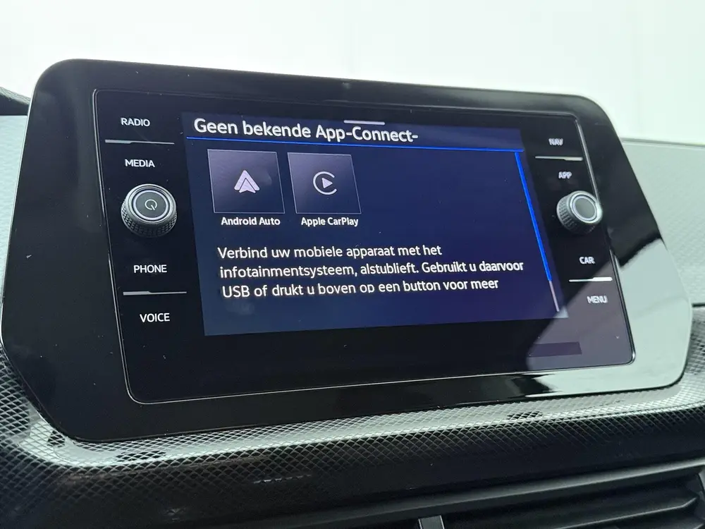 Volkswagen T-Cross 1.0 TSI Life Edition | 95 PK | Adaptive C uit 2024, foto 15