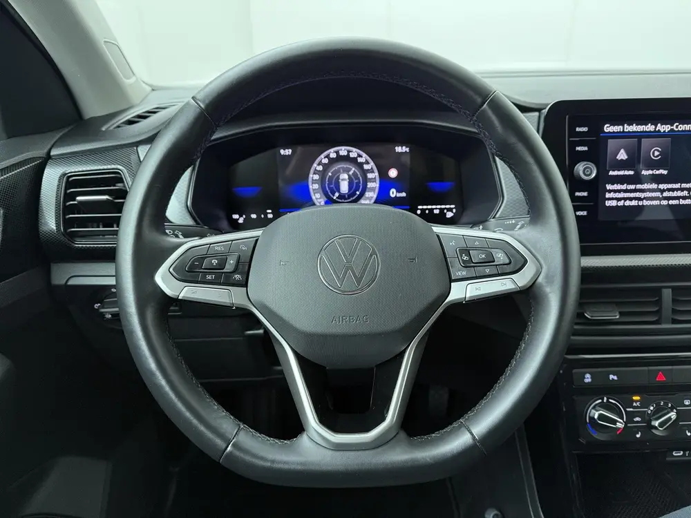 Volkswagen T-Cross 1.0 TSI Life Edition | 95 PK | Adaptive C uit 2024, foto 9
