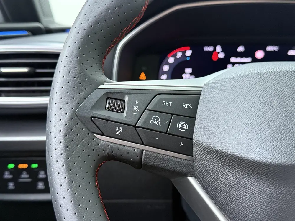 SEAT Leon FR PHEV First Edition 1.5 TSI eHybrid uit 2025, foto 8