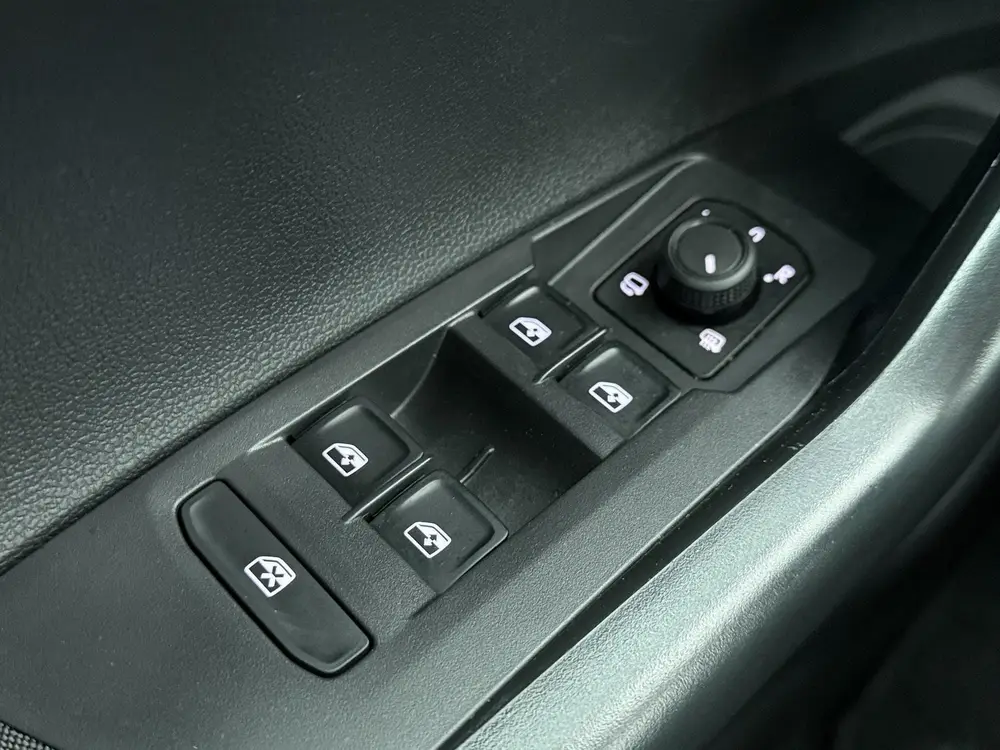 Volkswagen Polo 1.0 TSI Polo | 95 PK | Cruise control | Park uit 2024, foto 20