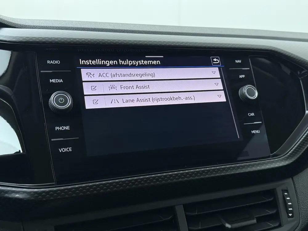 Volkswagen T-Cross 1.0 TSI Life | 95 PK | Climate control | uit 2023, foto 15