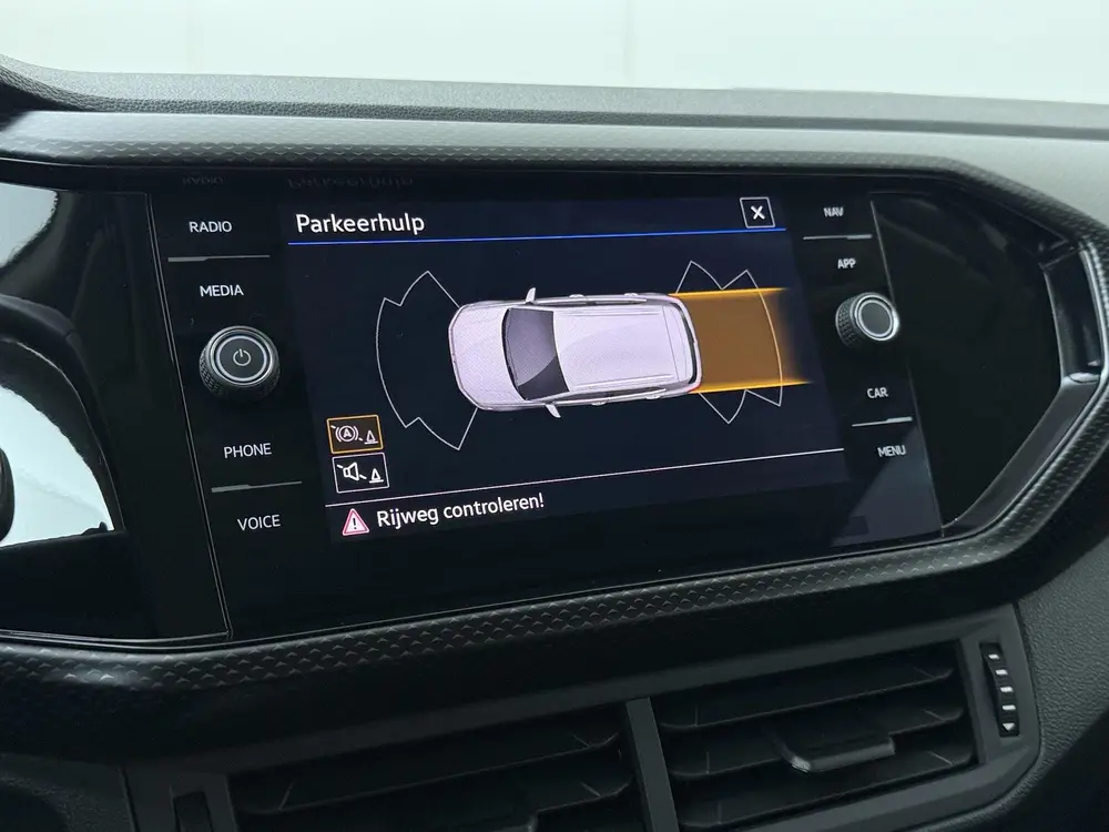 Volkswagen T-Cross 1.0 TSI Life | 95 PK | Climate control | uit 2023, foto 16