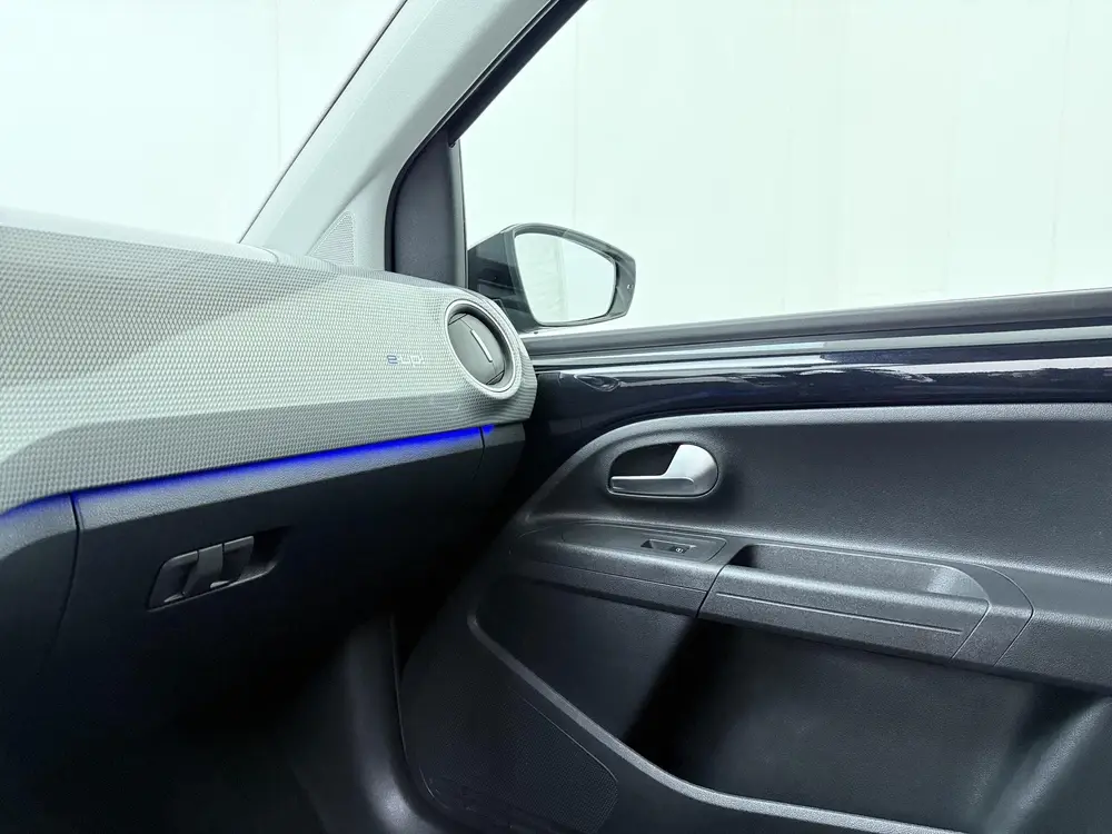 Volkswagen e-Up! Edition | 83 PK | SoH 93% | Cruise control uit 2025, foto 16