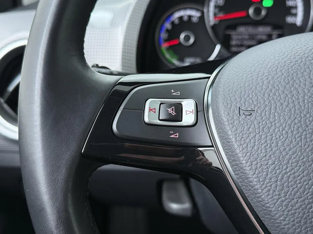 Volkswagen e-Up! Edition | 83 PK | SoH 93% | Cruise control uit 2025, foto 7