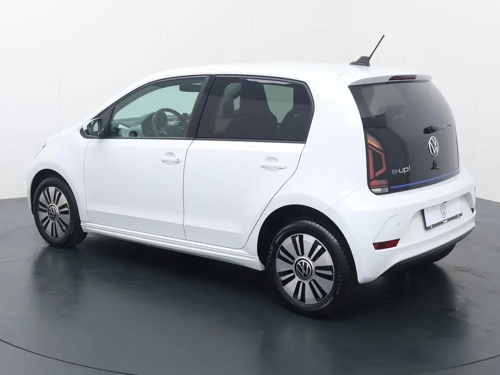Volkswagen E-Up! e-up! | 83 PK | SoH 89% | Automaat | Achter uit 2022, foto 4