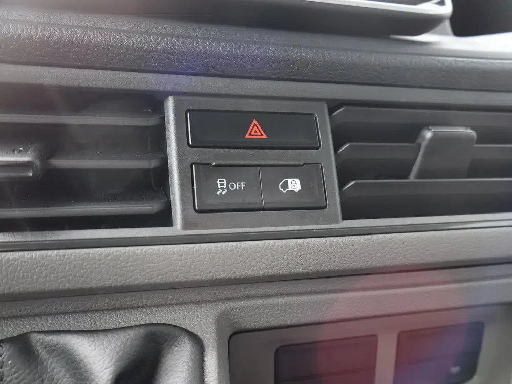 Volkswagen Crafter 35 2.0 TDI L4H3 uit 2024, foto 16