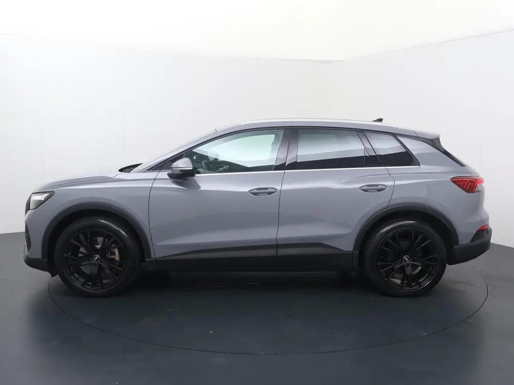 Audi Q4 e-tron 45 Edition 82 kWh uit 2024, foto 2