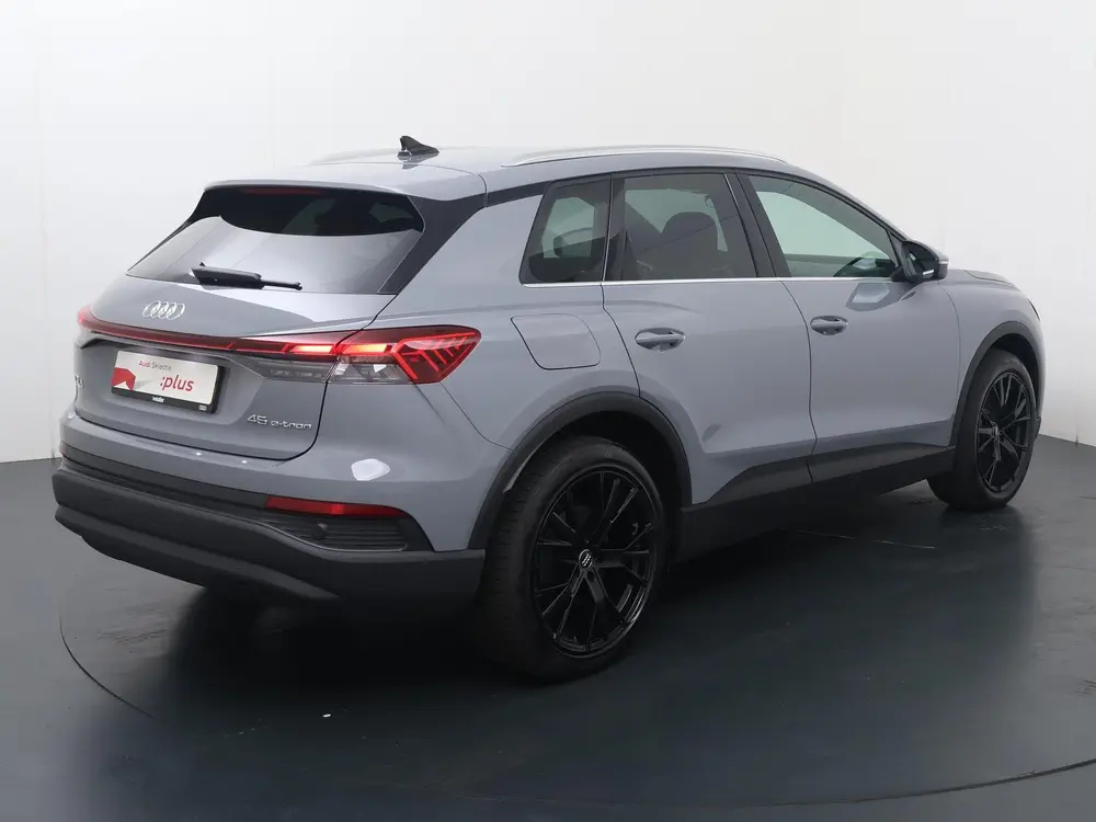 Audi Q4 e-tron 45 Edition 82 kWh uit 2024, foto 5