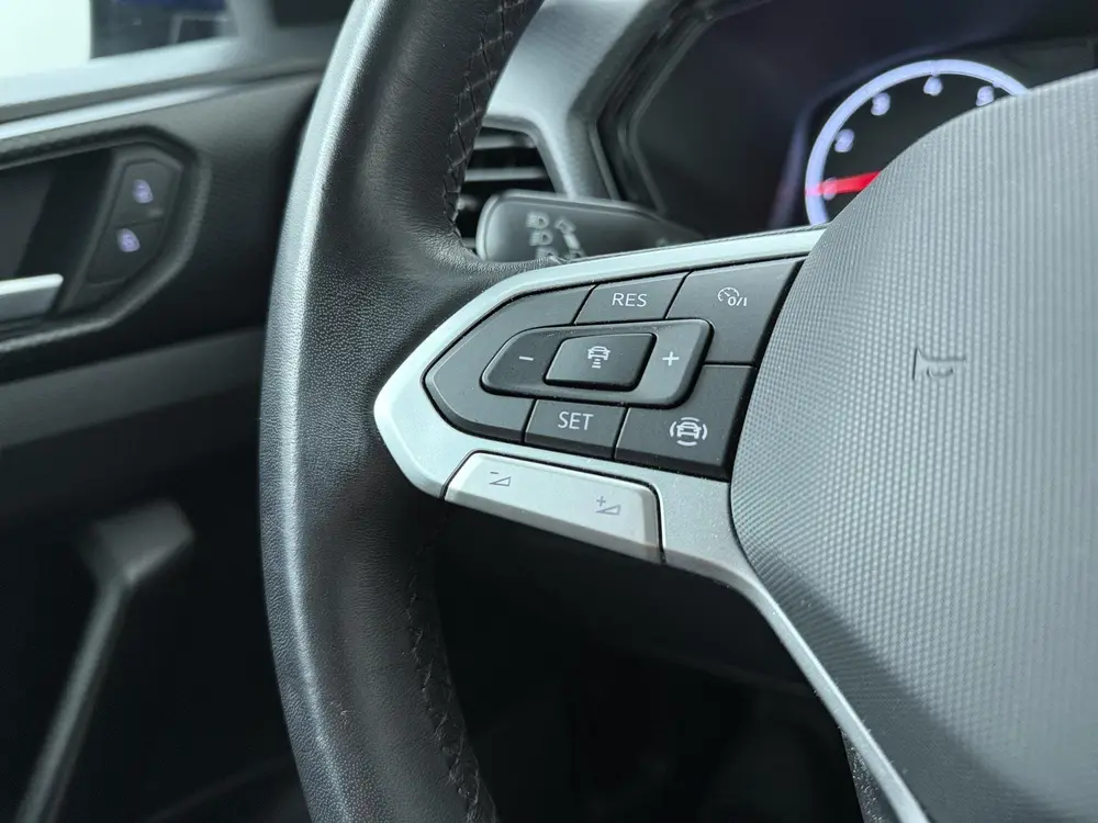 Volkswagen T-Cross 1.0 TSI Life | 110 PK | Trekhaak | Adapti uit 2022, foto 8