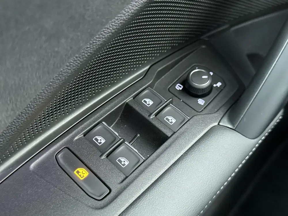 Volkswagen Tayron 1.5 eHybrid R-Line Edition | 272 PK | SoH uit 2025, foto 12