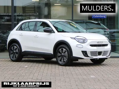 Fiat 600 HYBRID 110 ICON VOORRAAD KORTING uit 2026