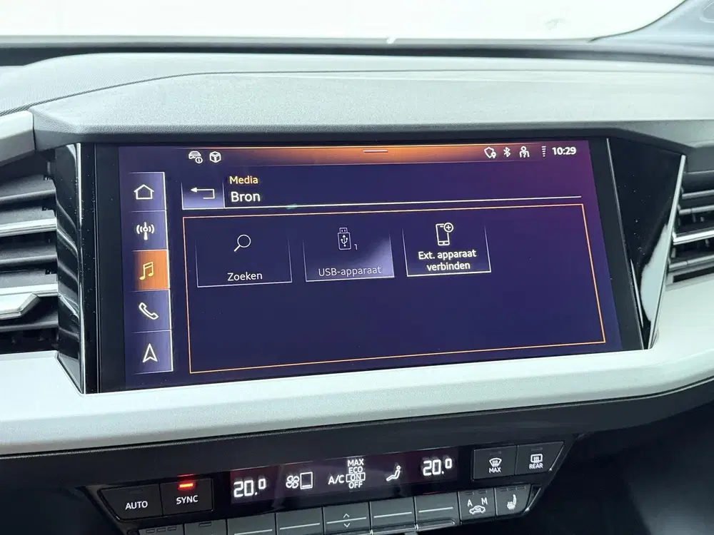 Audi Q4 e-tron 50 quattro S edition 77 kWh uit 2023, foto 15
