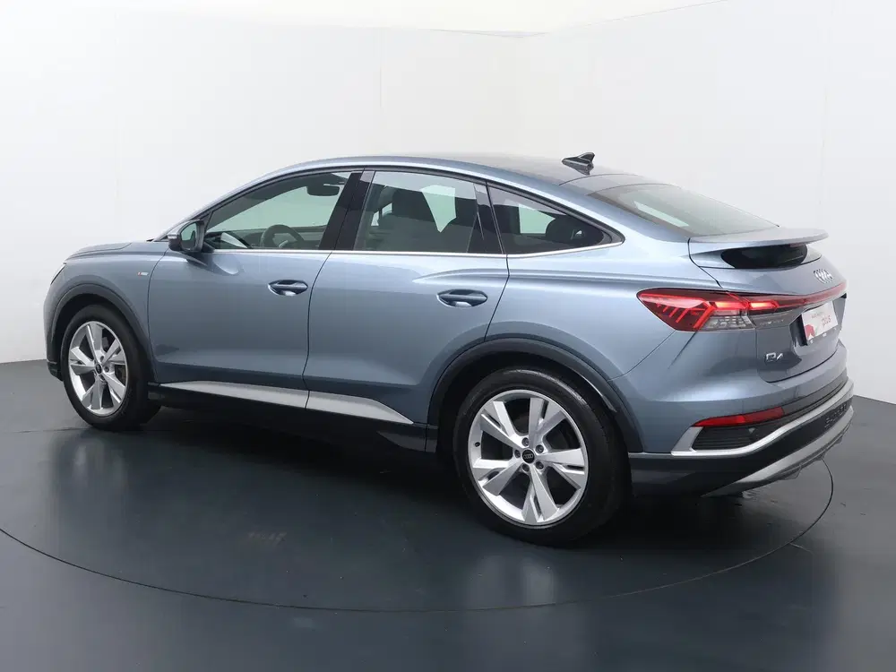 Audi Q4 e-tron 50 quattro S edition 77 kWh uit 2023, foto 4