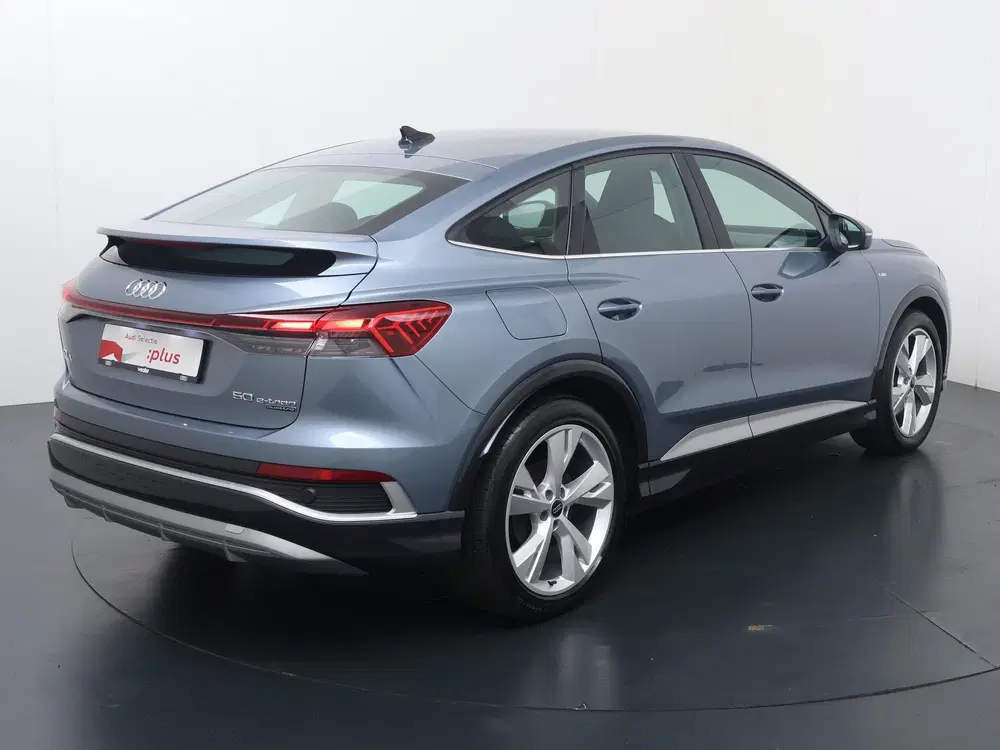 Audi Q4 e-tron 50 quattro S edition 77 kWh uit 2023, foto 5