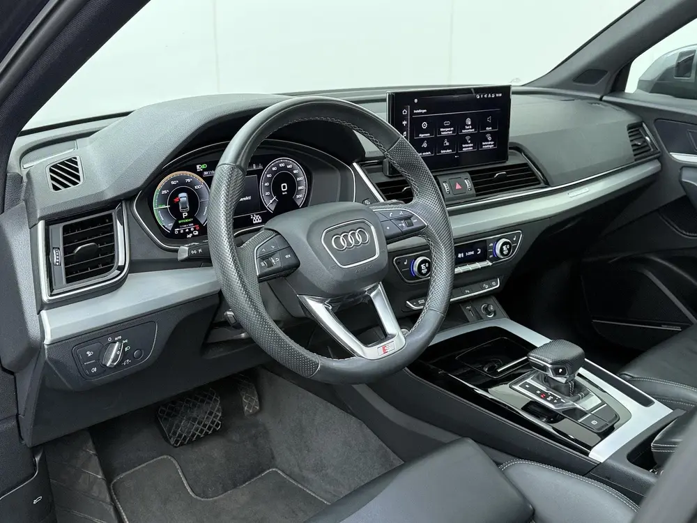 Audi Q5 50 TFSI e S edition Competition uit 2022, foto 6