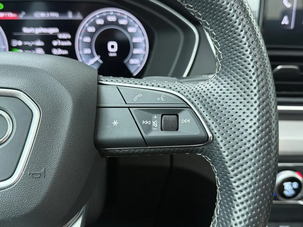 Audi Q5 50 TFSI e S edition Competition uit 2022, foto 9