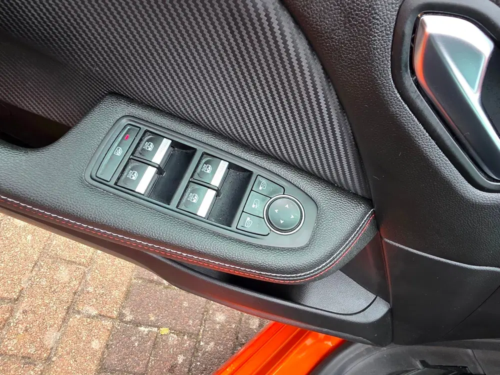 Renault Clio 1.0 TCe Initiale Paris uit 2021, foto 14
