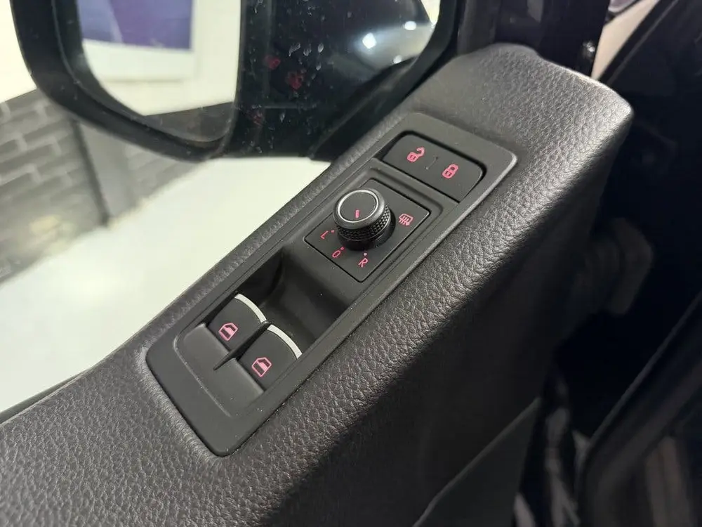 Volkswagen Transporter 2.0 TDI T6 Caravelle Highline lang Ds uit 2019, foto 19