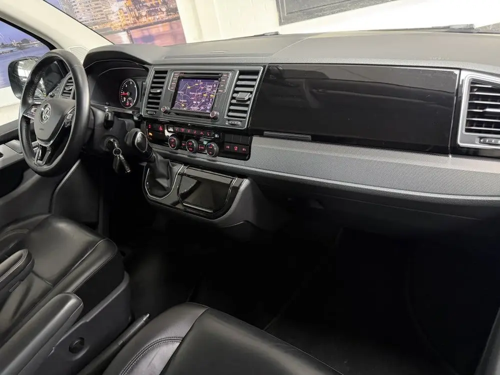 Volkswagen Transporter 2.0 TDI T6 Caravelle Highline lang Ds uit 2019, foto 2