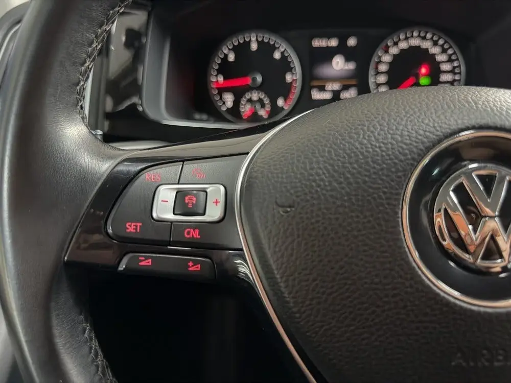 Volkswagen Transporter 2.0 TDI T6 Caravelle Highline lang Ds uit 2019, foto 9