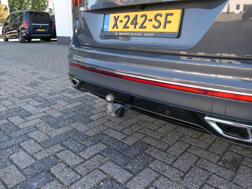 Volkswagen Tiguan 1.4 TSI eHybrid R-Line Business+ | Panoram uit 2022, foto 15