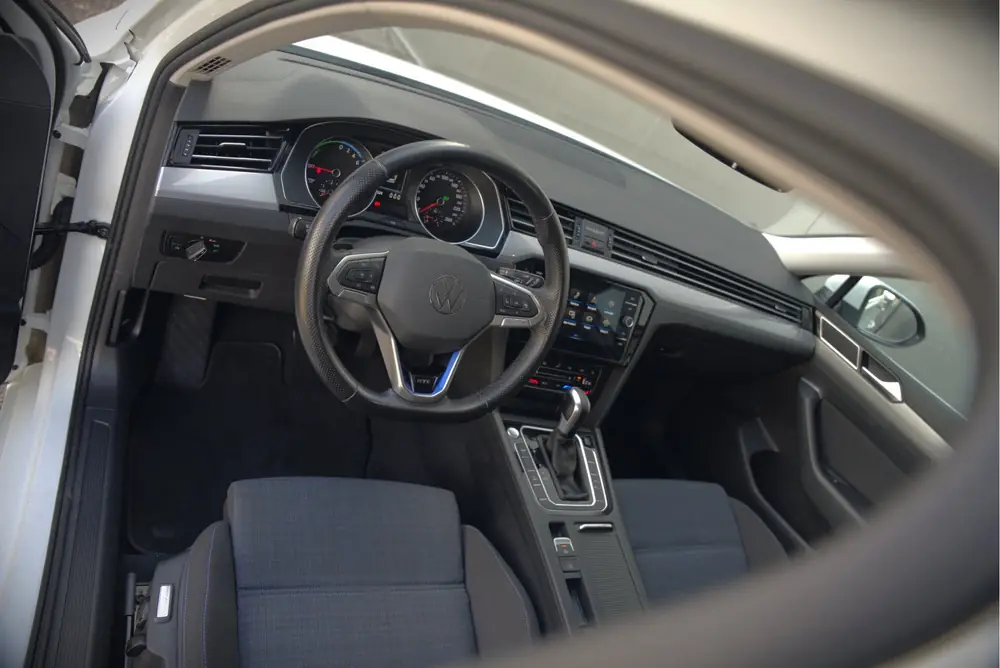 Volkswagen Passat Variant 1.4 TSI PHEV GTE Business | Stoelv uit 2021, foto 4
