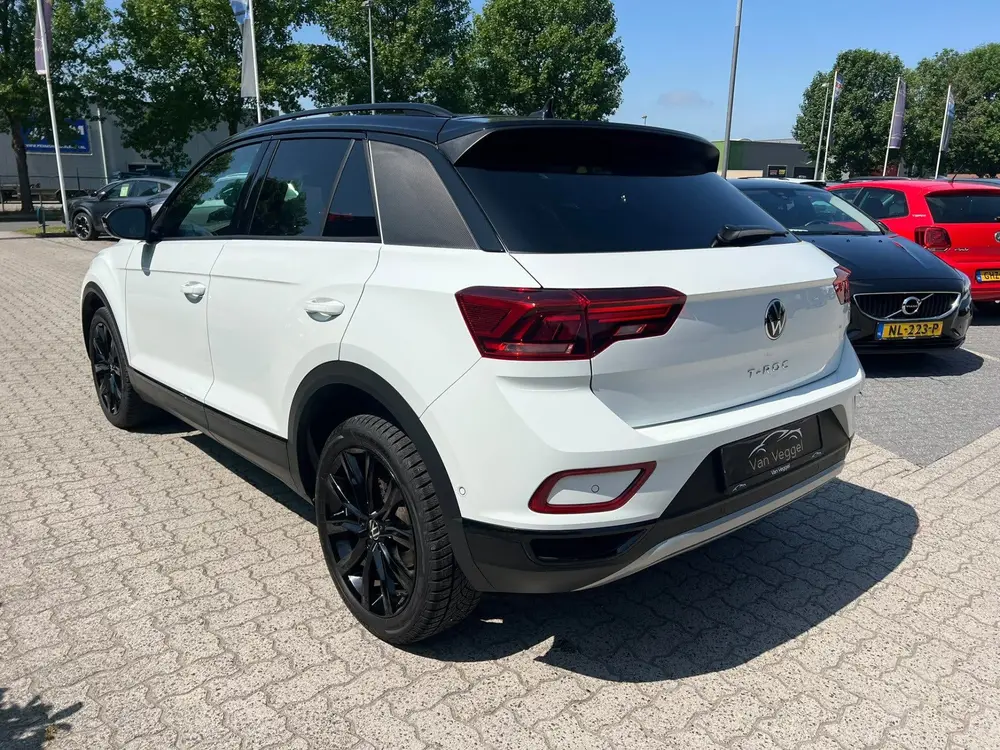 Volkswagen T-Roc 1.0 TSI Life camera, virtual cockpit, cruis uit 2023, foto 8