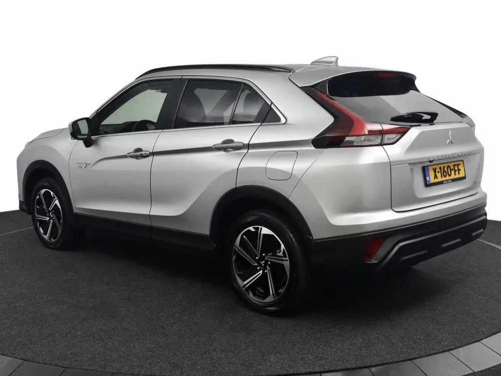 Mitsubishi Eclipse Cross 2.4 PHEV Intense automaat grijs uit 2023, foto 7