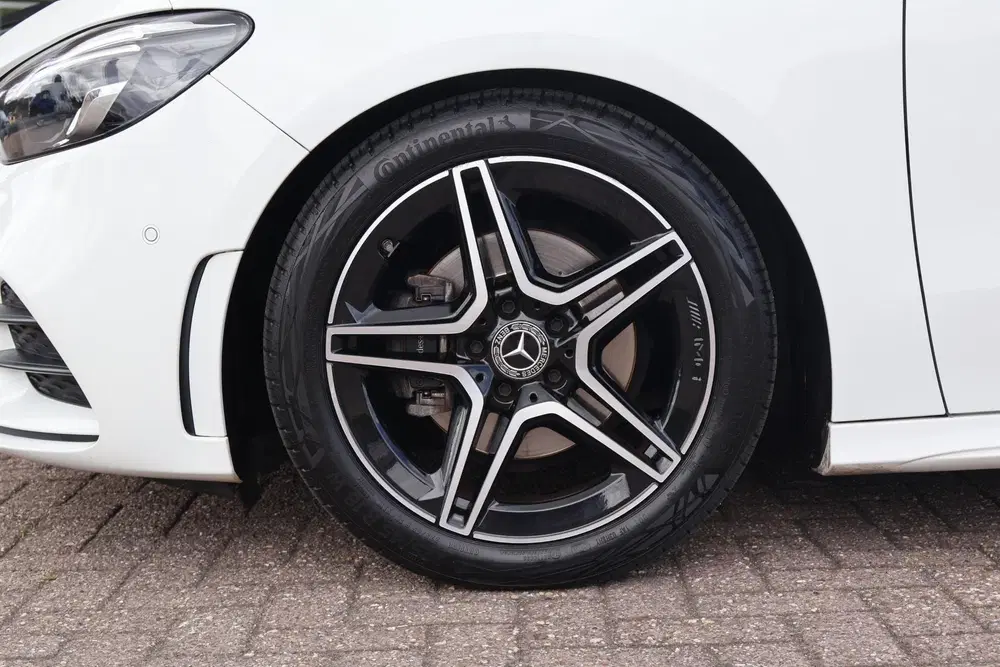 Mercedes-Benz B-Klasse 180 136pk Business Solution AMG uit 2023, foto 11