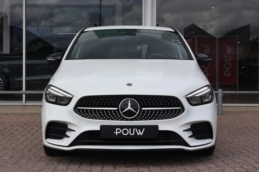 Mercedes-Benz B-Klasse 180 136pk Business Solution AMG uit 2023, foto 9