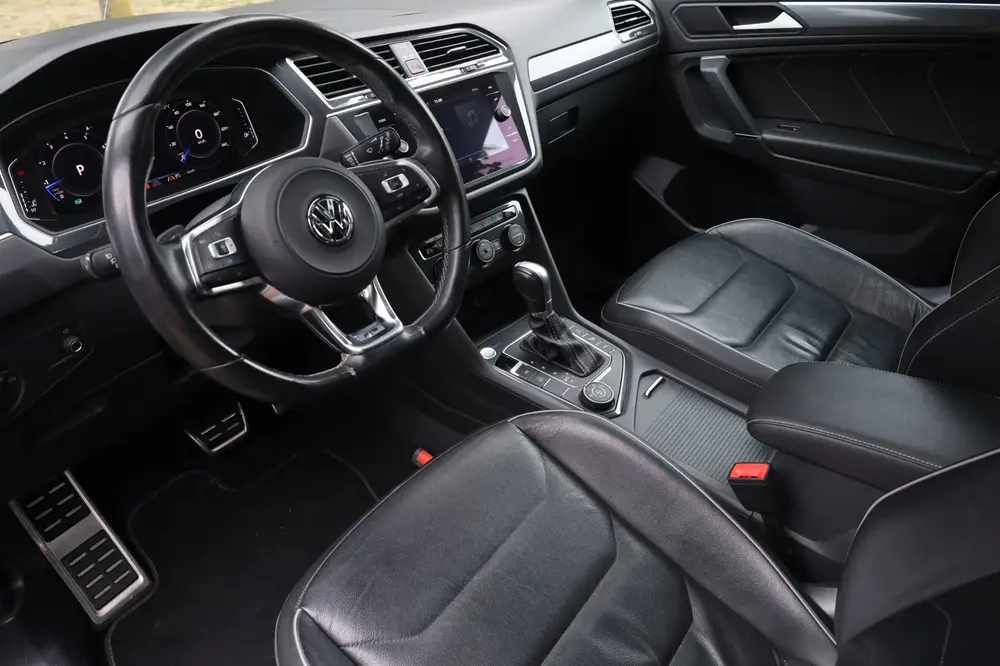 Volkswagen Tiguan Allspace 2.0 TSI 4Motion Highline Business uit 2019, foto 2