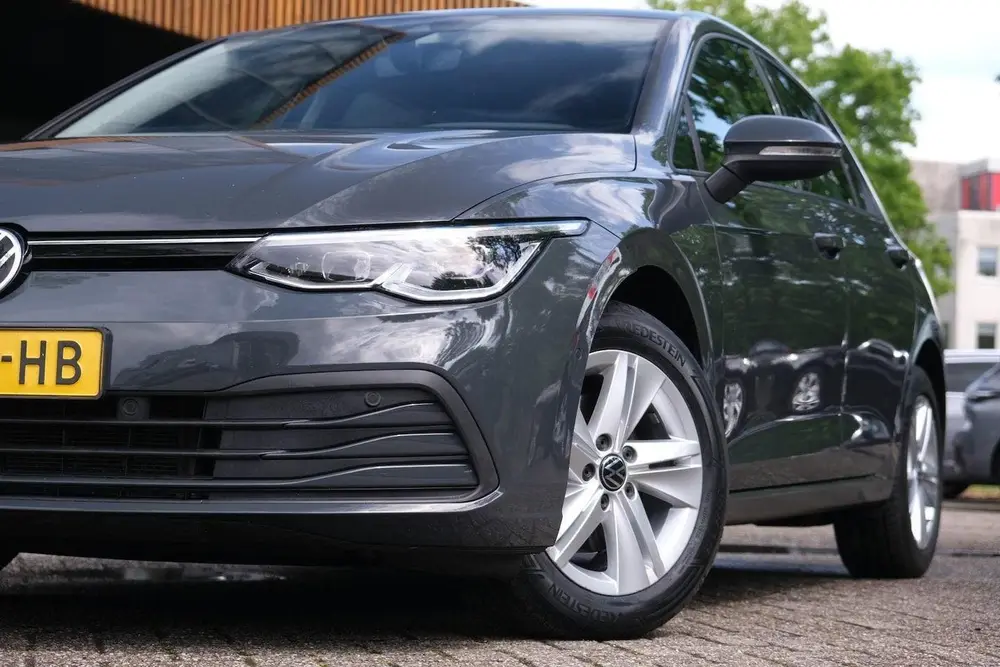 Volkswagen Golf 1.0 eTSI Life Business|Rijklaar|ACC|Massage| uit 2020, foto 13